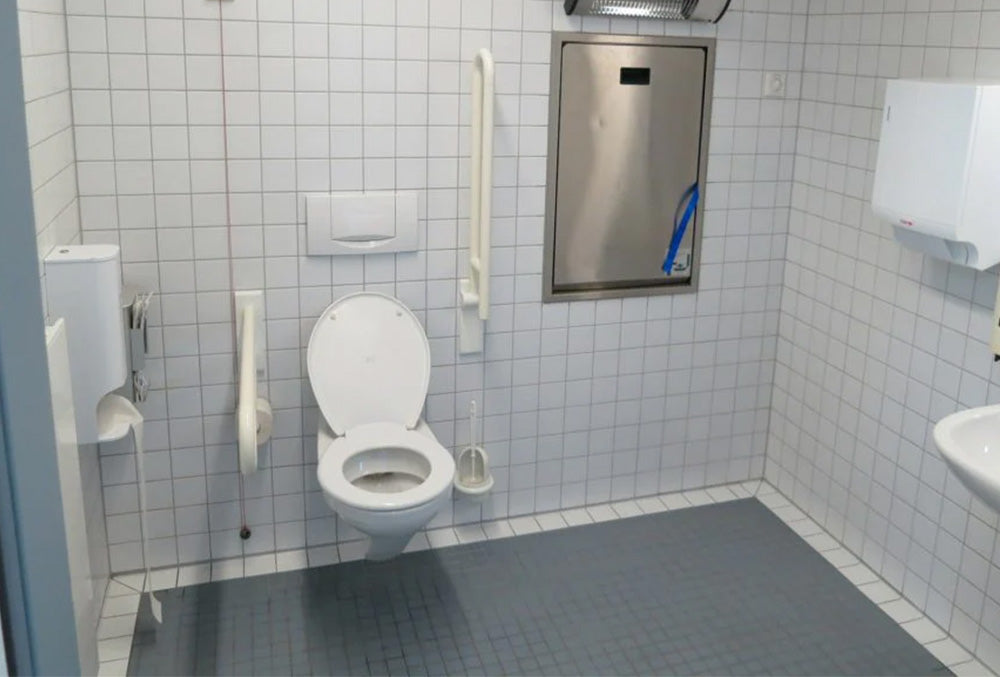 Toilettes pour Handicapé : Normes et Guide d'Aménagement